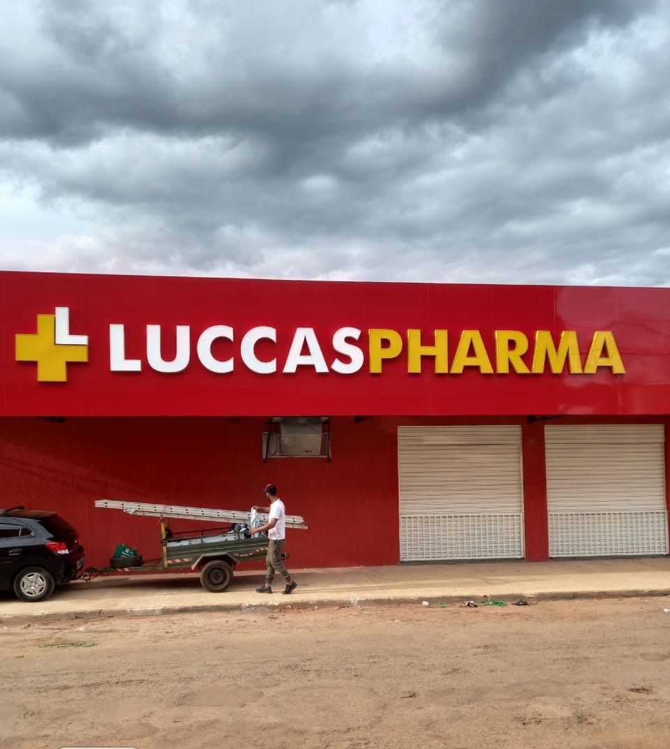 Fachada Comercial